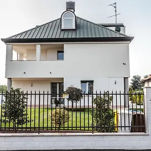 Luxury Italian House Pensión Rho
